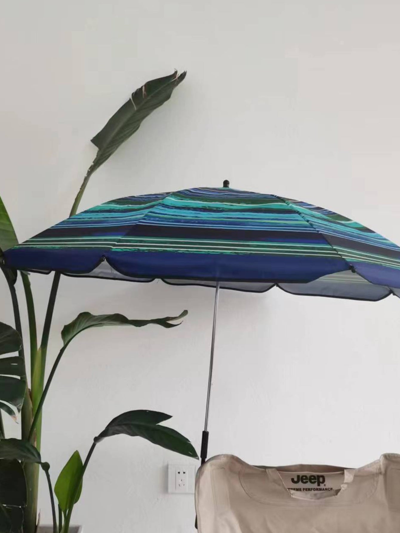 Beach Chair Sunshade with Steering Clamp