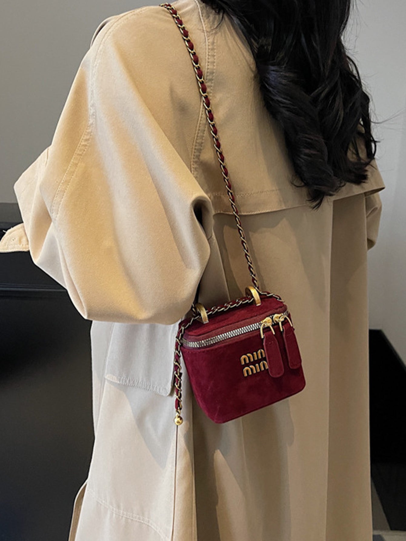 Fashionable frosted Mini box bag