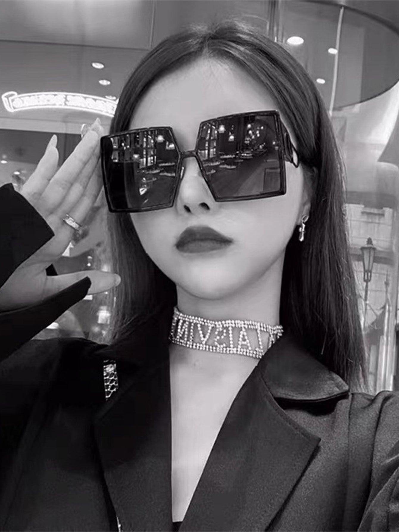 Oversized frame women's sunglasses