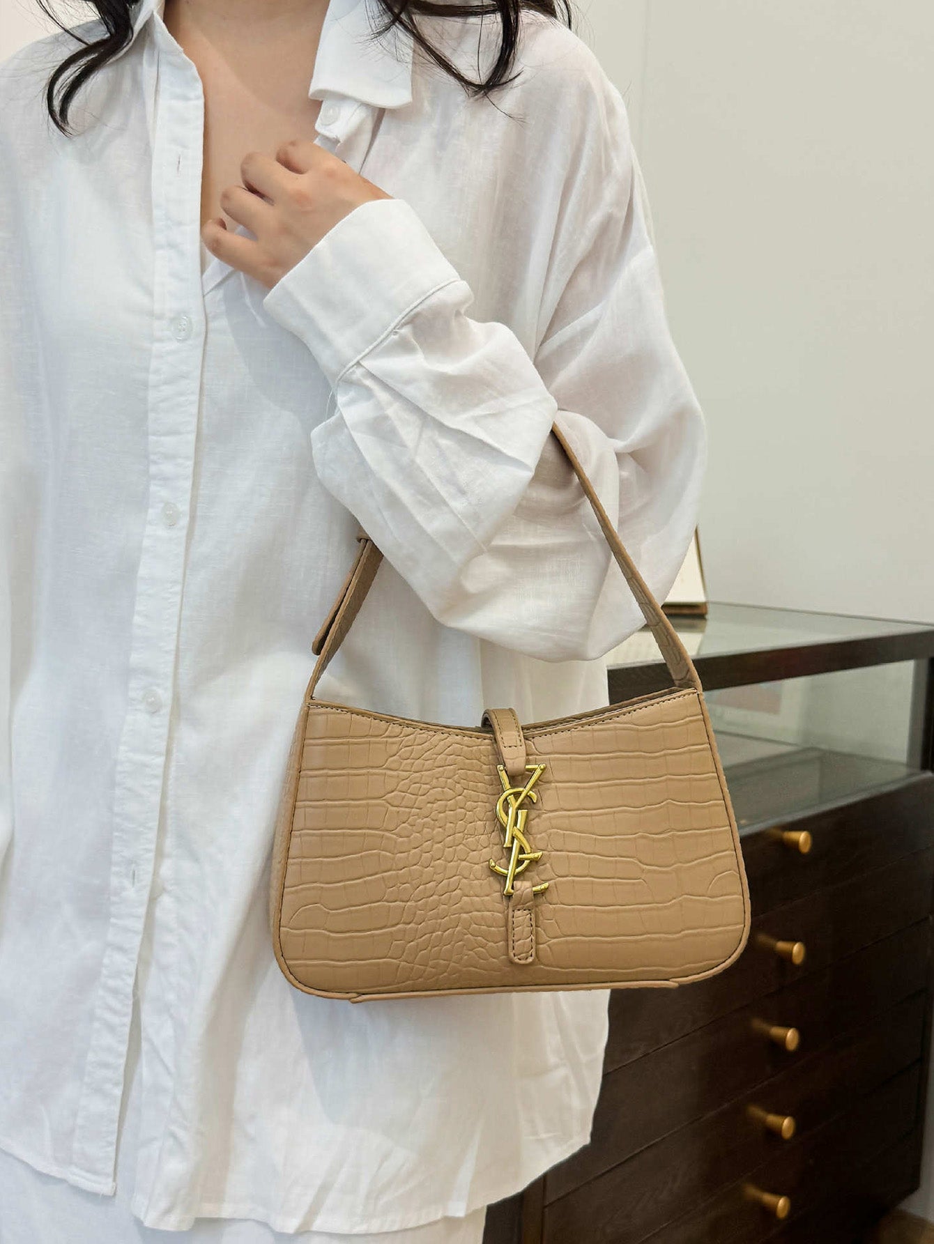 Chic Croc-Textured Underarm Bag – Trendy & Versatile - 8 Colors