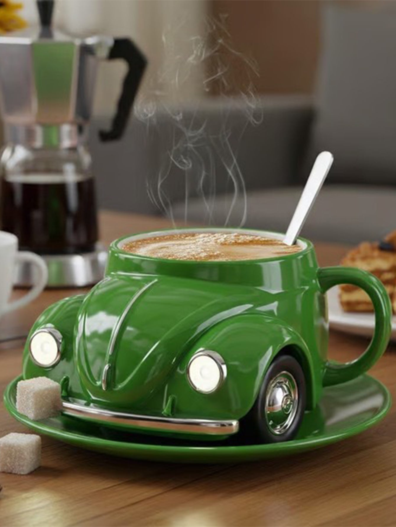 Beetle-shaped coffee cup