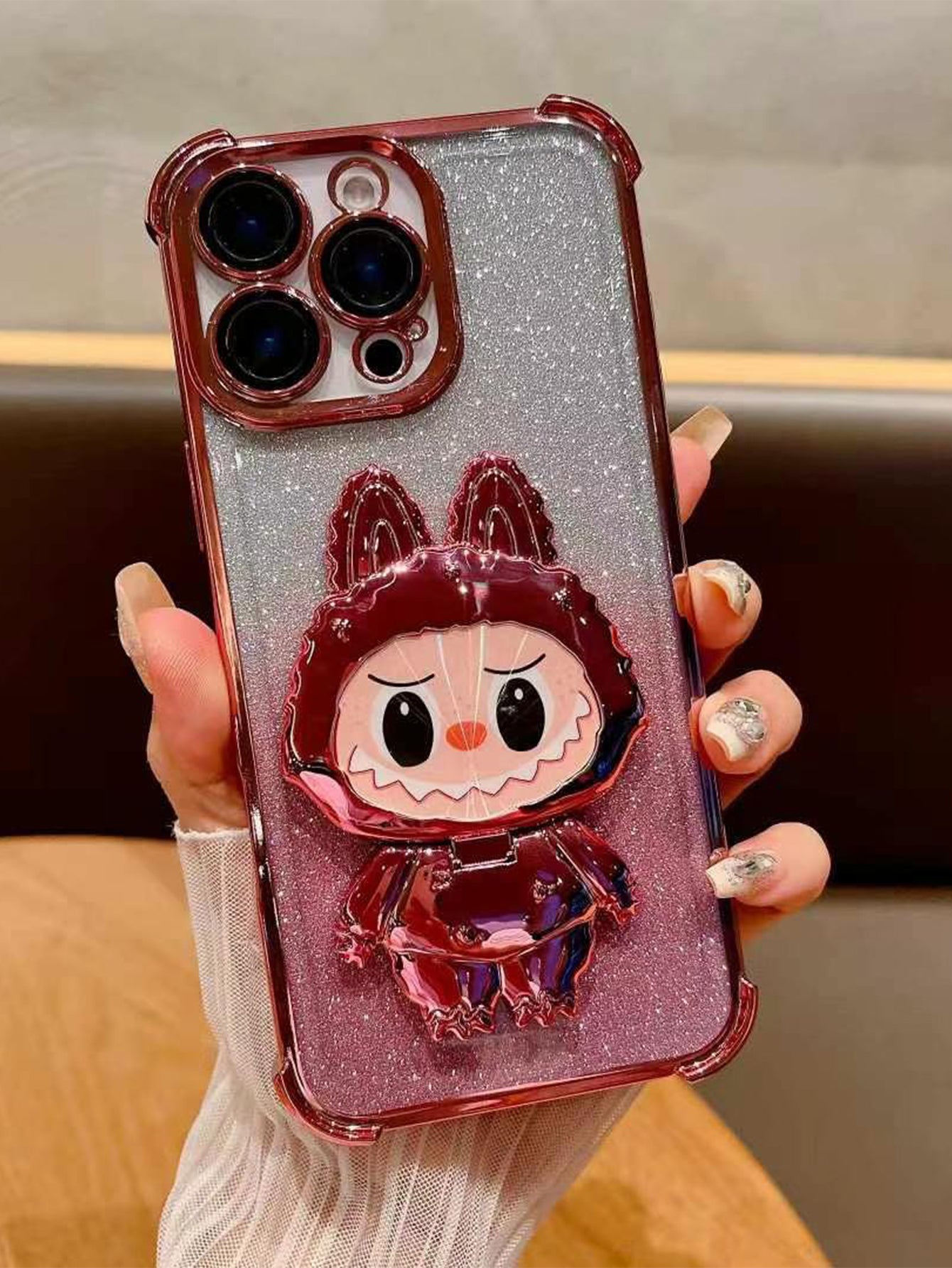 iPhone phone case four-corner anti-fall pull cloth electroplated magnetic bracket