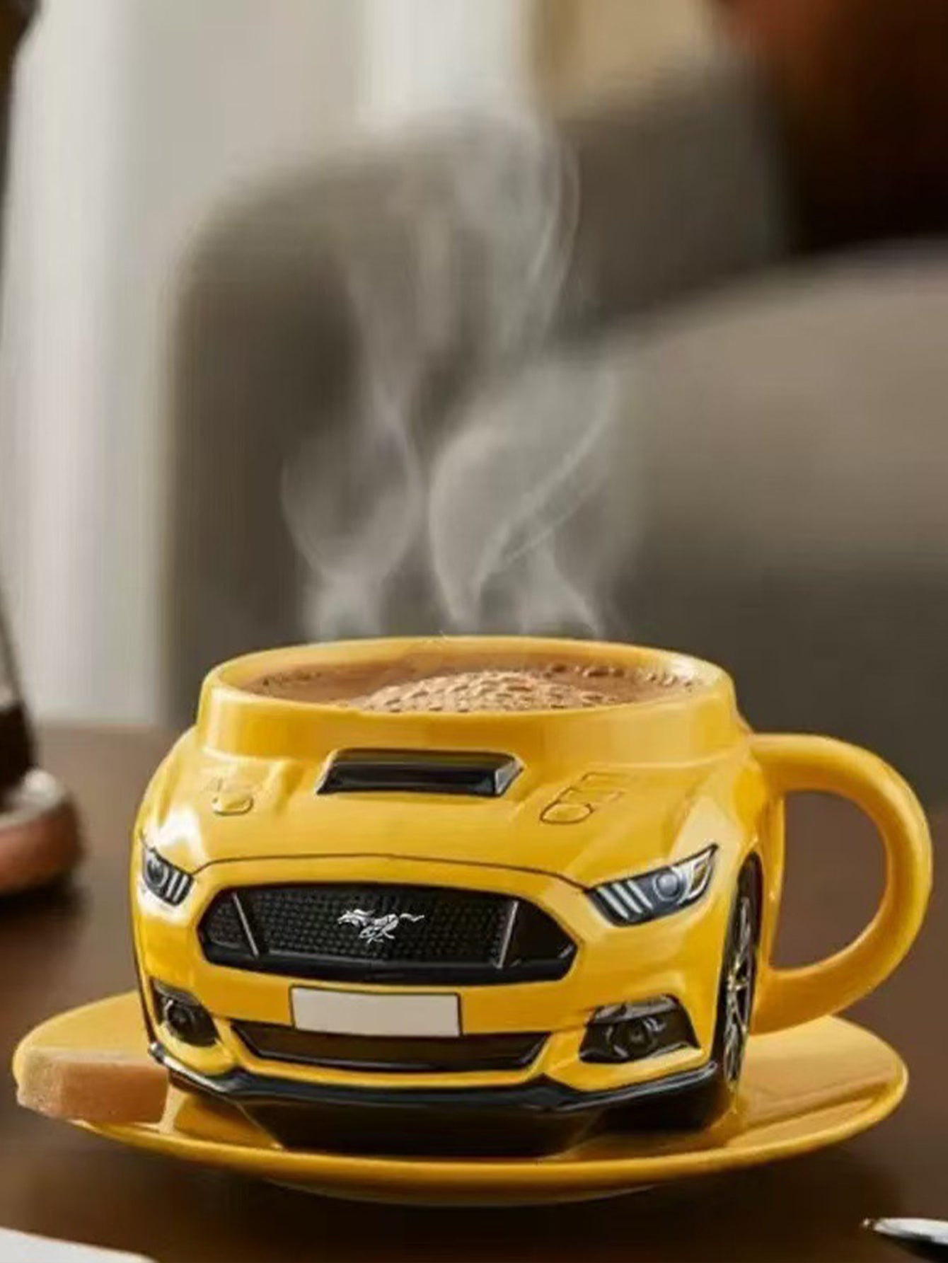Creative Mustang-shaped coffee cup