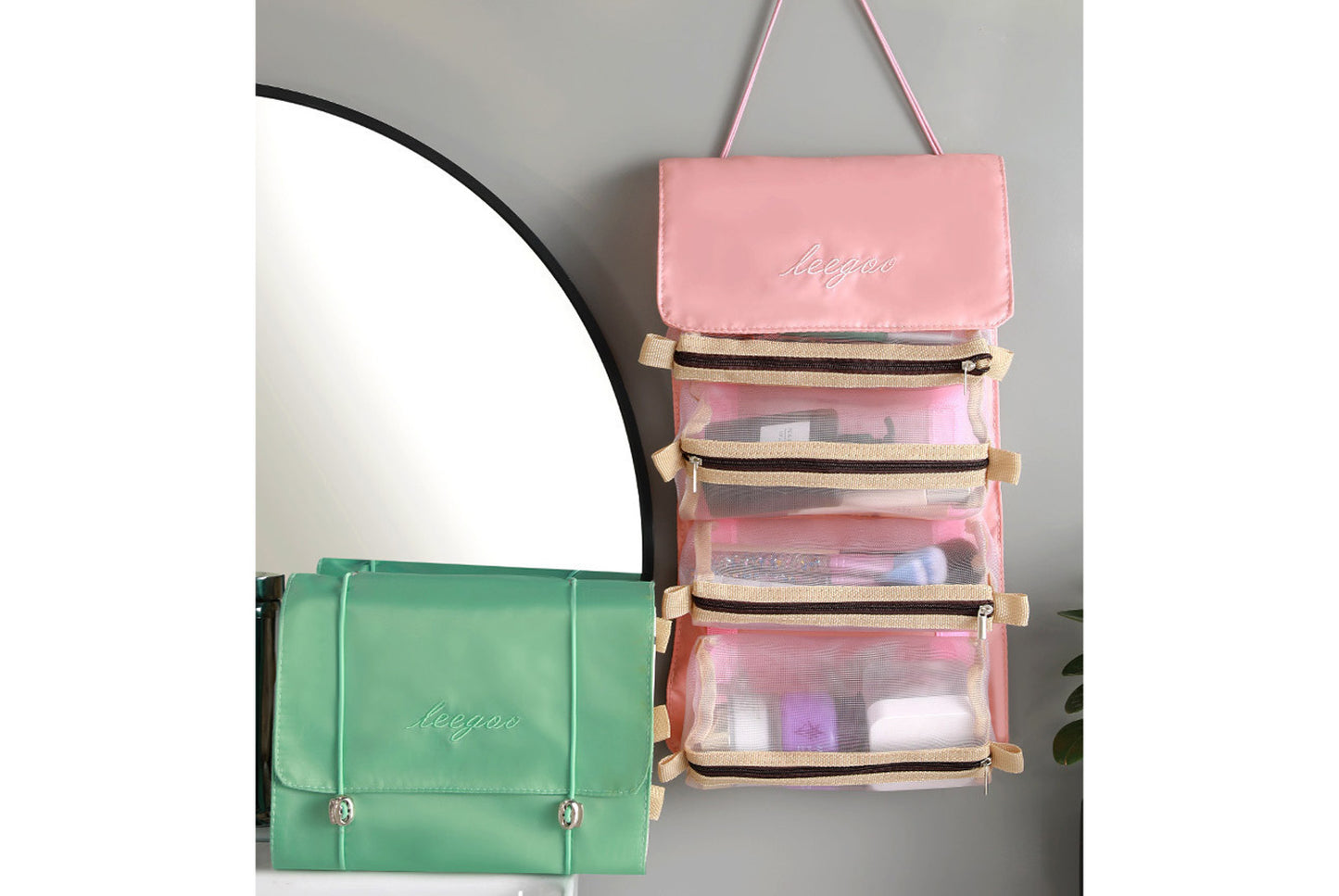 Detachable mesh toiletry bag