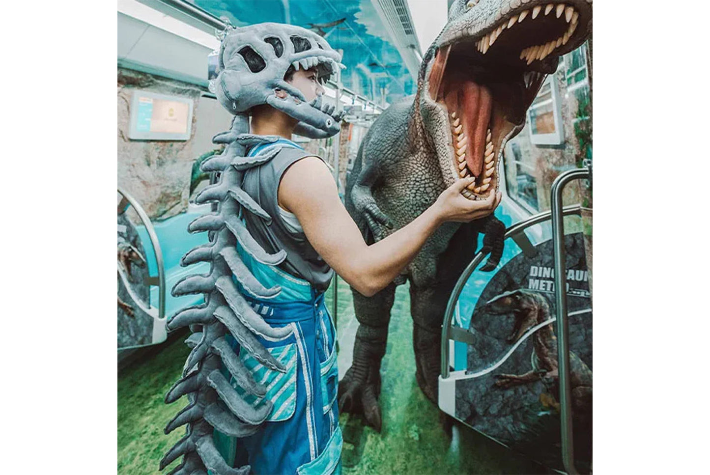 Realistic Dinosaur Skeleton Costume Set | Halloween Cosplay Props
