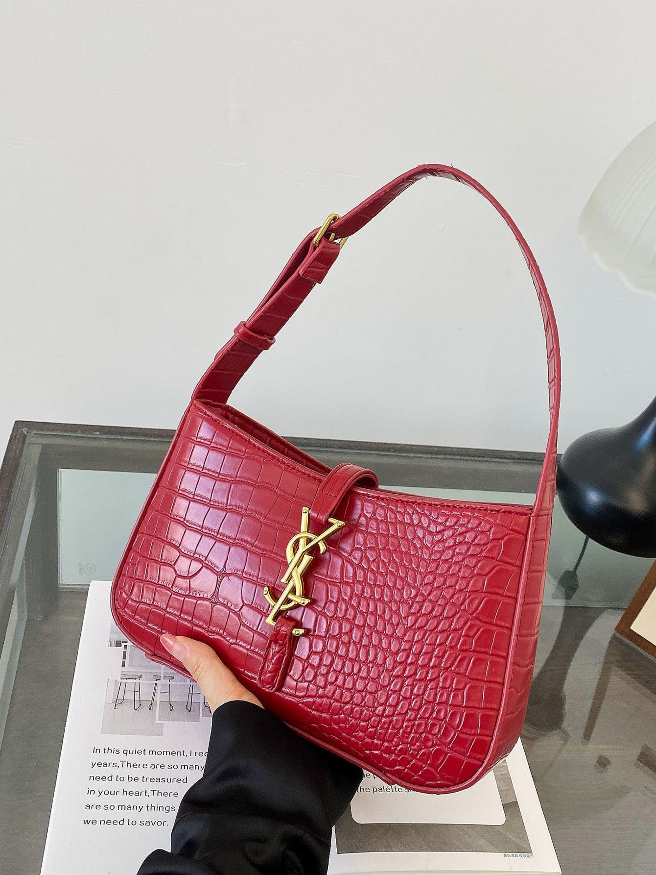 Chic Croc-Textured Underarm Bag – Trendy & Versatile - 8 Colors