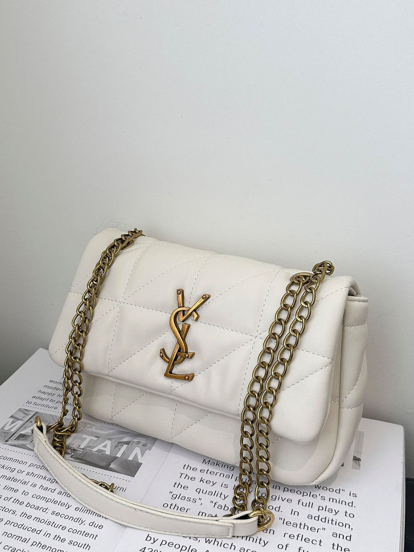 Elegant Quilted Chain Strap Shoulder Bag – The Perfect Blend of Style & Functionality - 4 colors