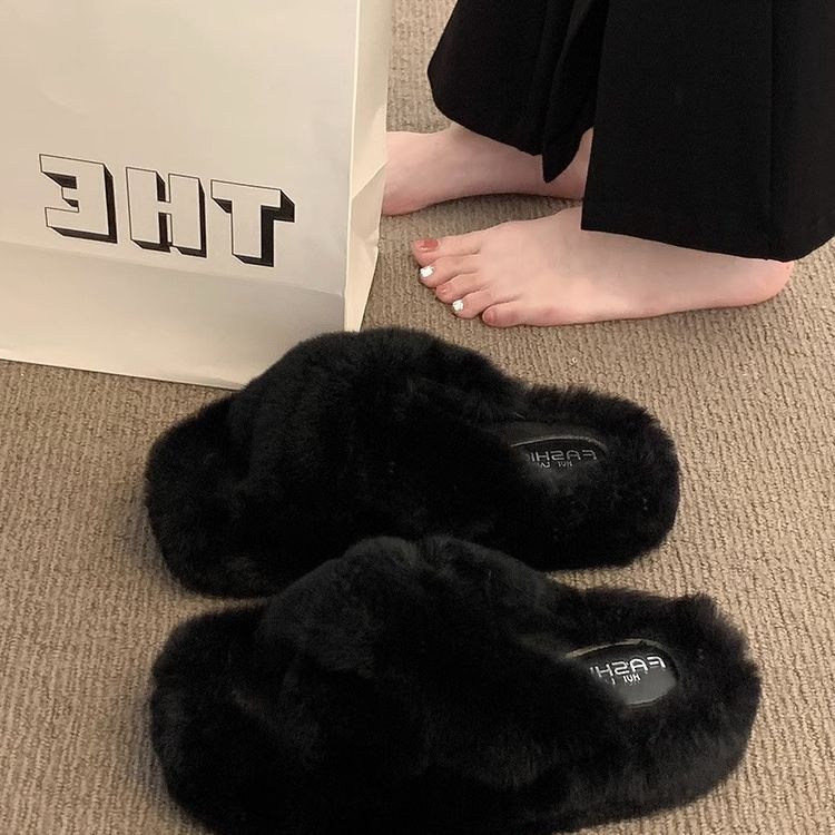 Women's Thick-Soled Furry Slippers