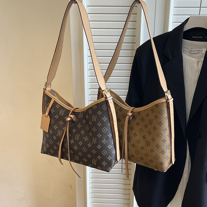 # Retro Monogram Canvas Versatile Women's Bag