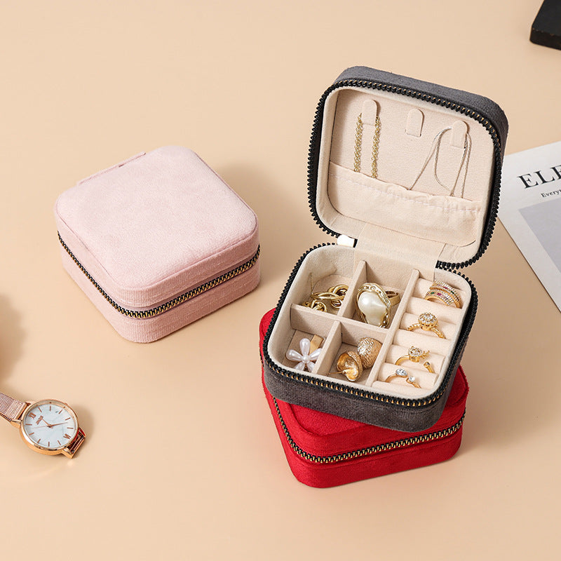 **Mini Portable Travel Jewelry Organizer**