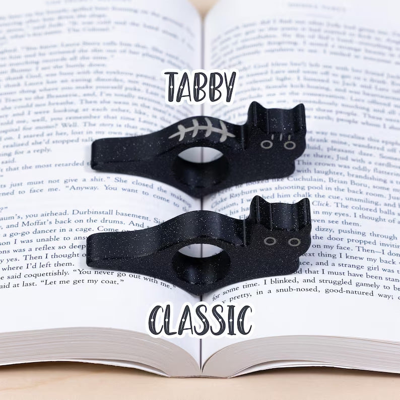 Black Cat Thumb Bookmark Holder