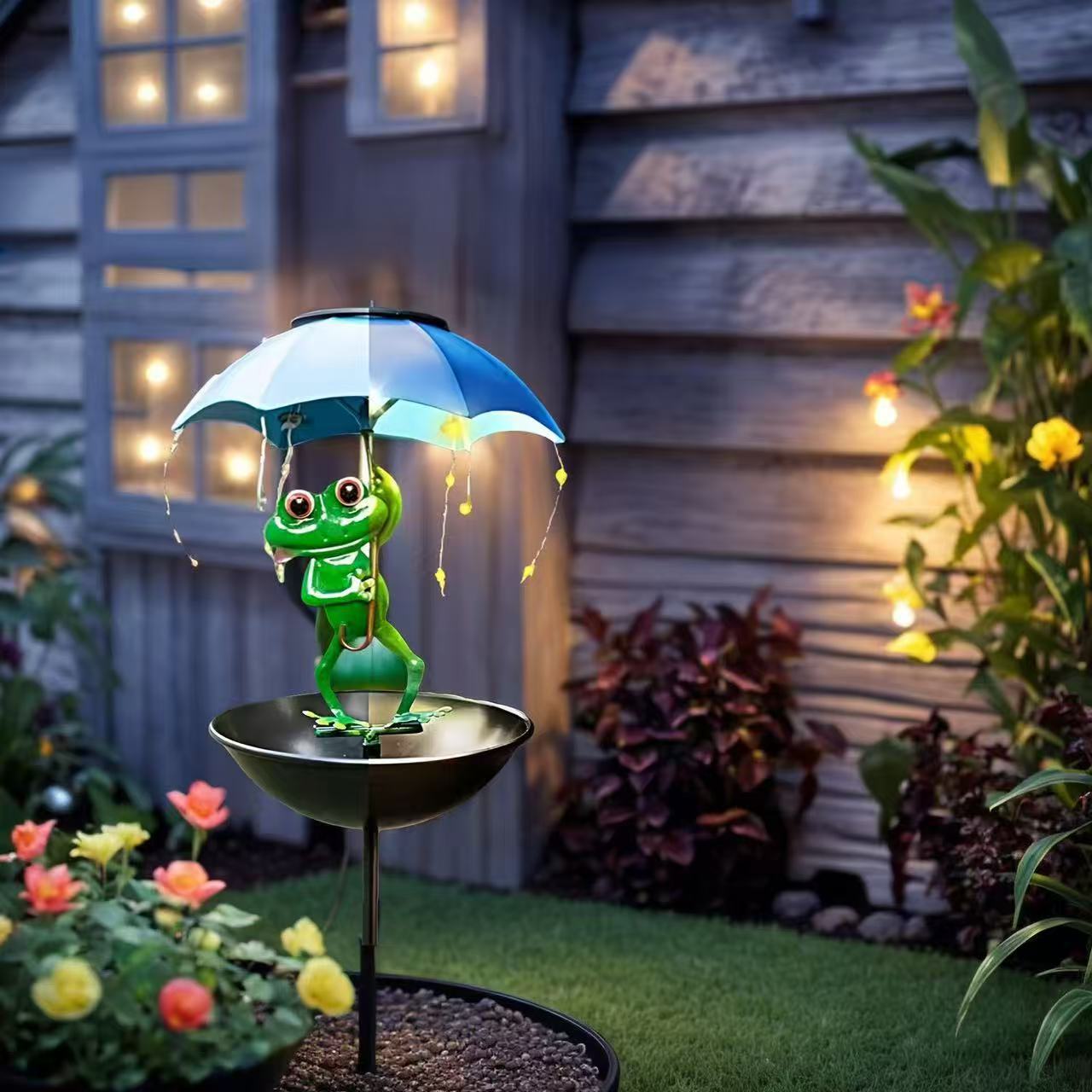 # Solar-Powered Frog Bird Feeder