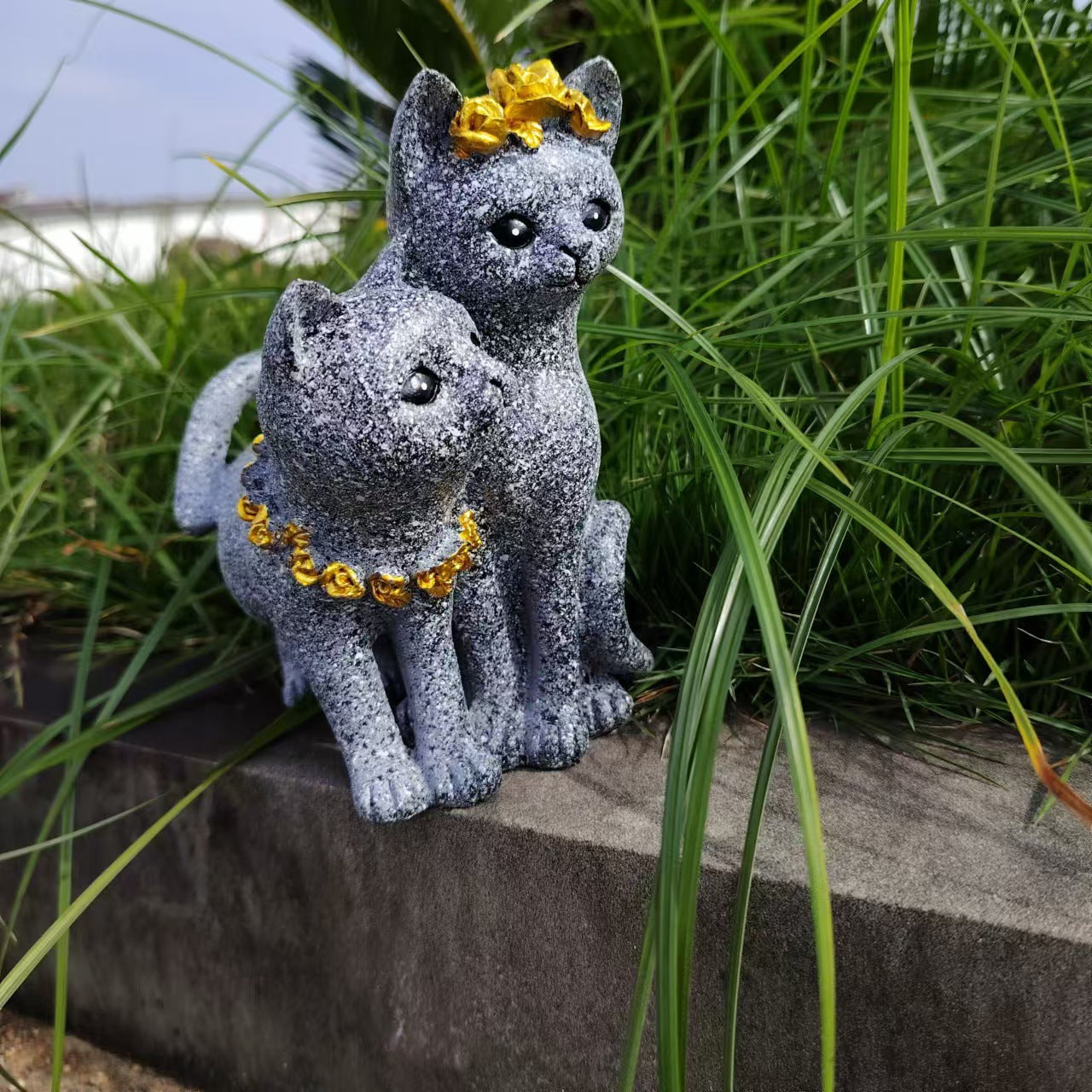 Marble-Colored Couple Cat Figurine