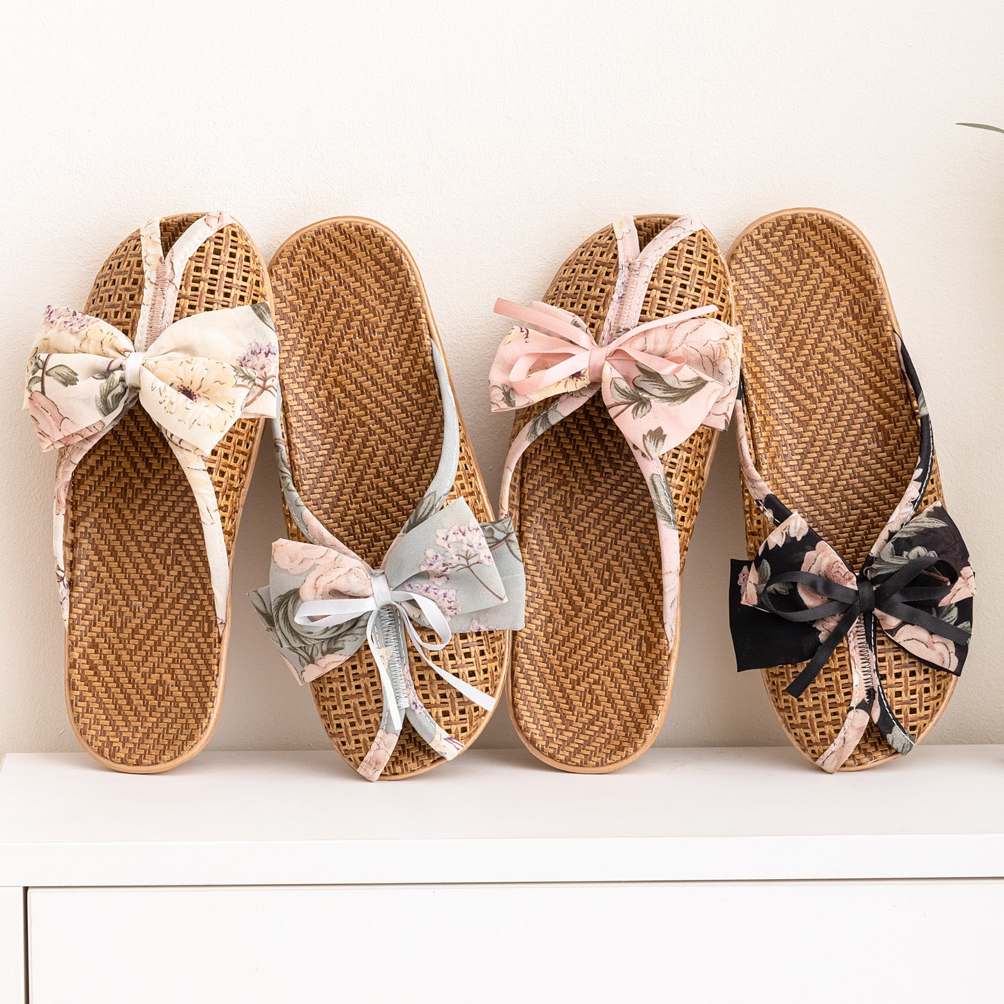 Women's Rattan &amp; Hemp Woven Closed-Toe Slippers
