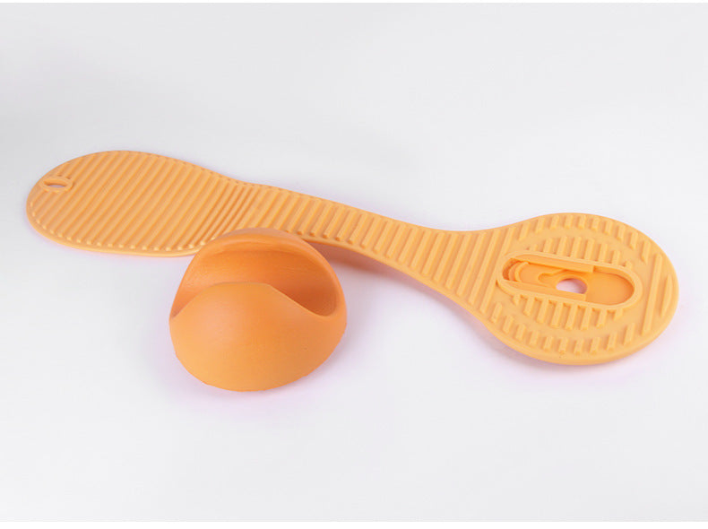 Hands-free silicone bottle holder for breastfeeding