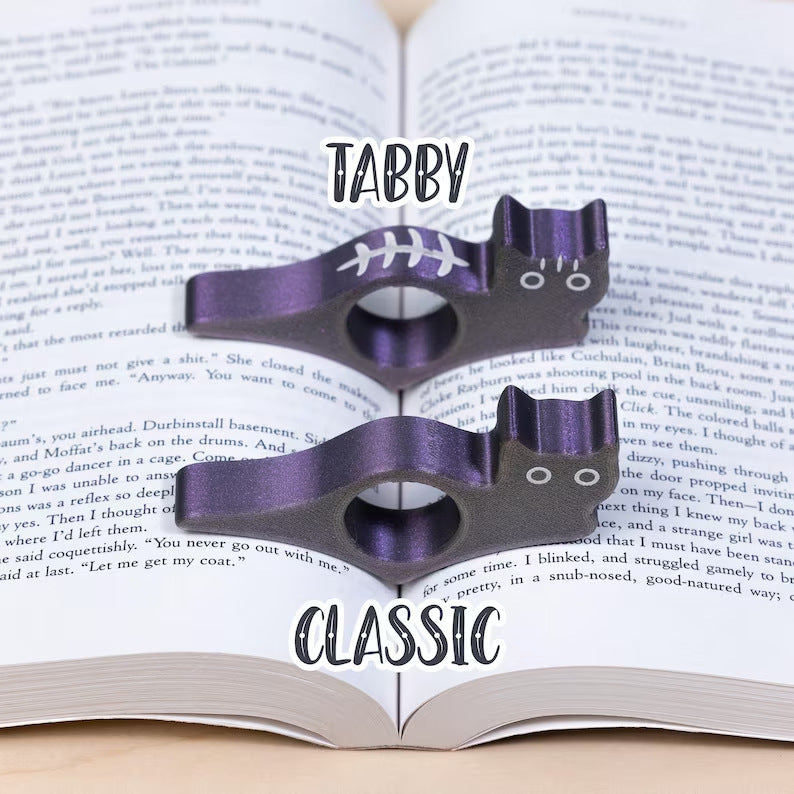 Black Cat Thumb Bookmark Holder