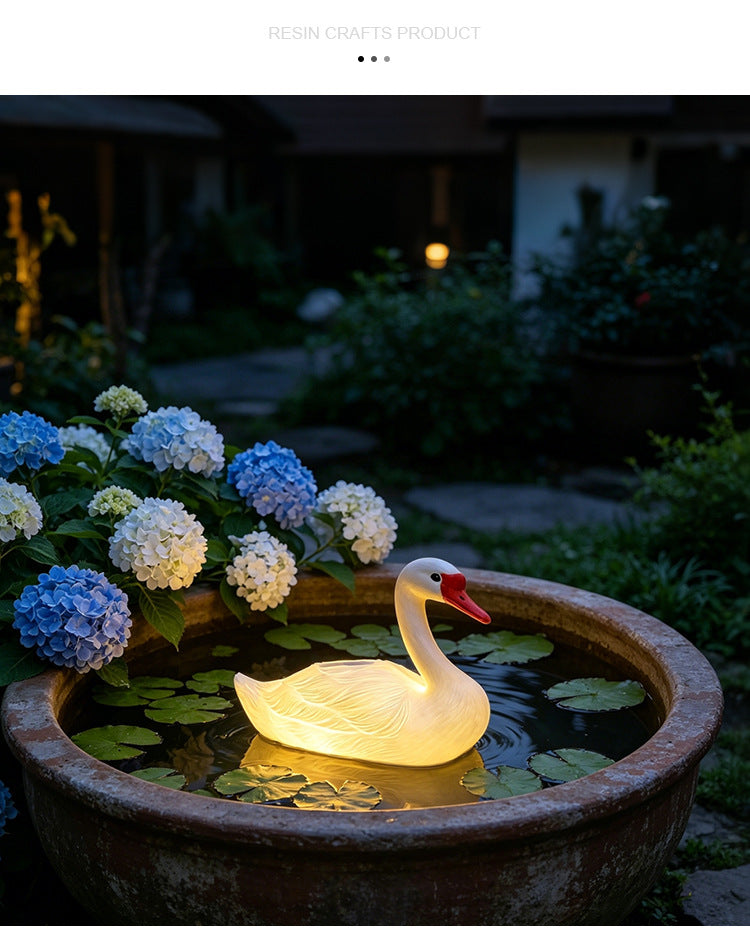 # Solar-Powered Simulation Decorative Ornament