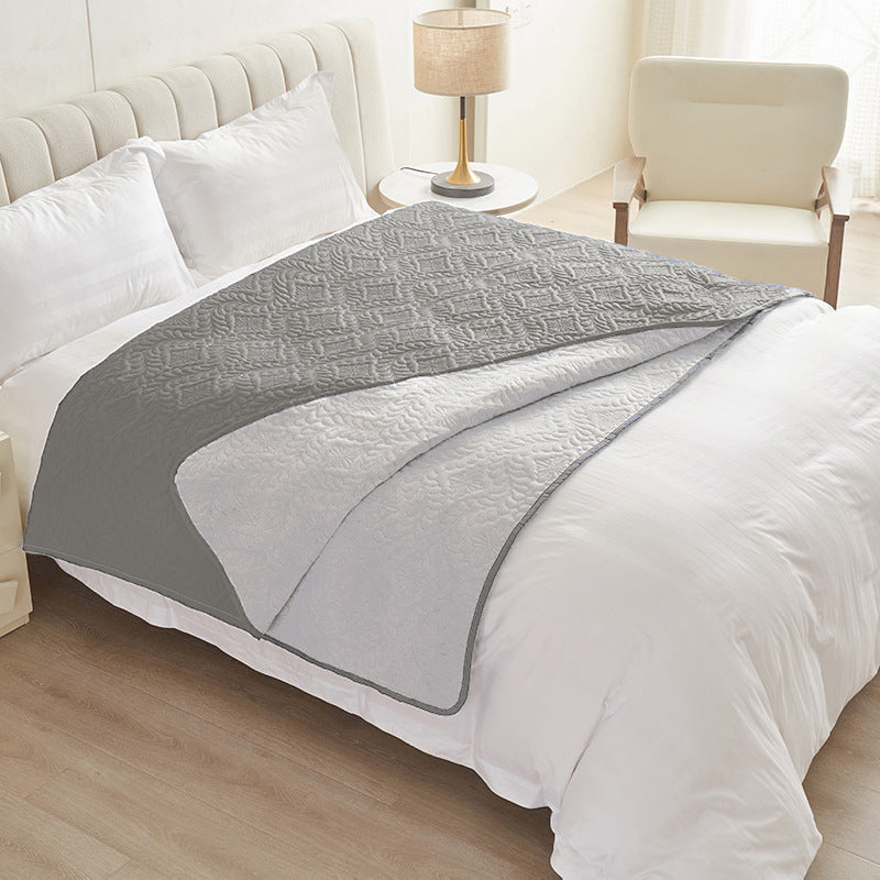 Pet Urine-Proof Bed Cover, All-Season Waterproof Sheet