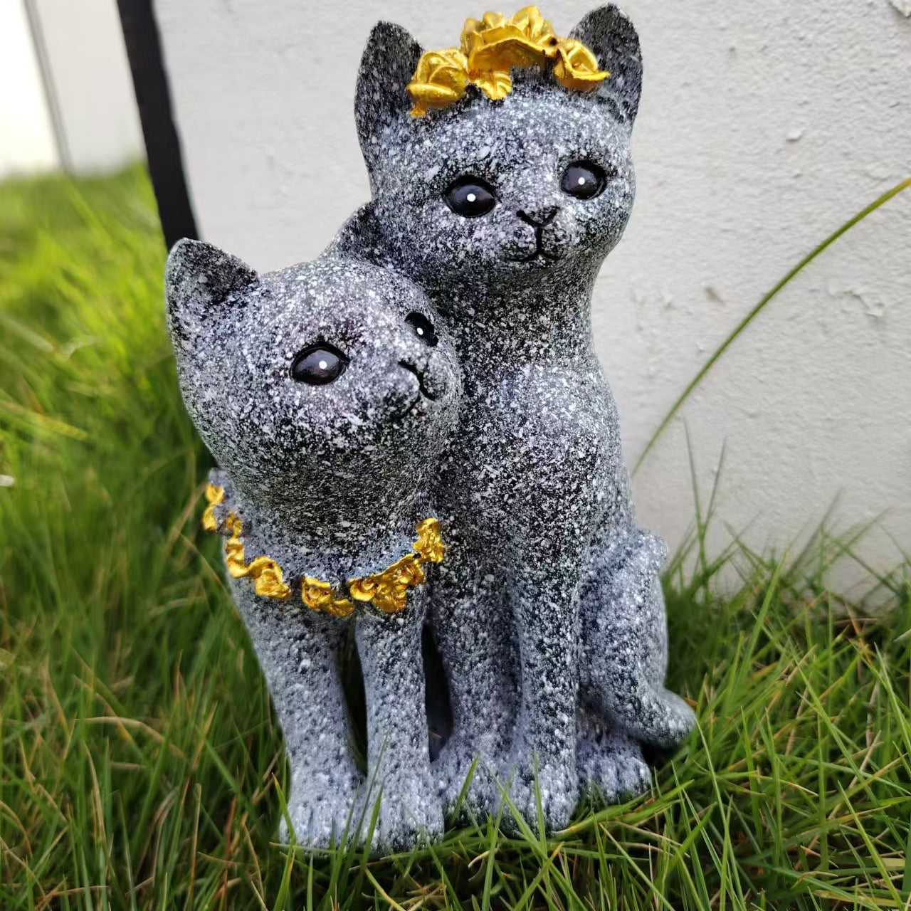 Marble-Colored Couple Cat Figurine