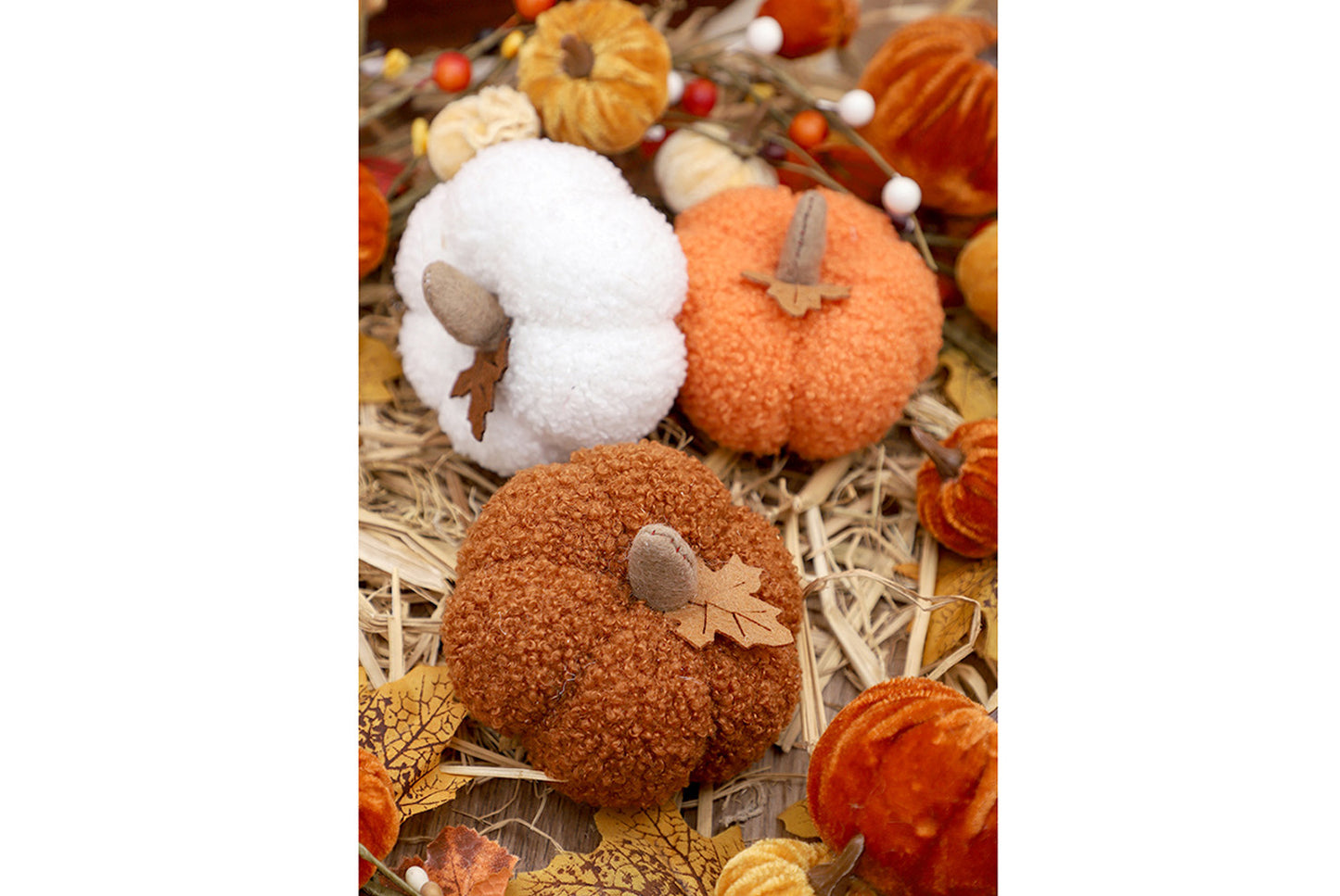 Halloween Decorations, Nordic-Style Simulated Pumpkin Figurine and Gift**