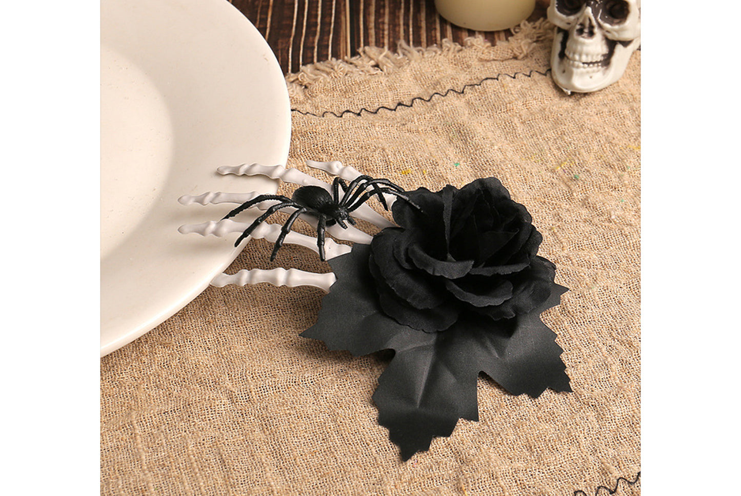 **Halloween Black Rose Bone Claw Side Hair Clip**