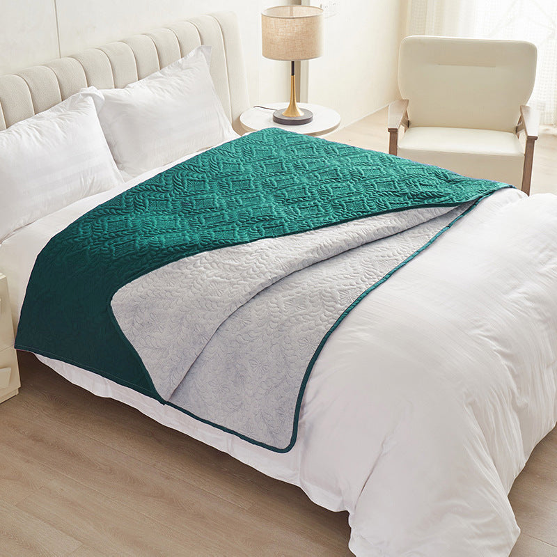 Pet Urine-Proof Bed Cover, All-Season Waterproof Sheet