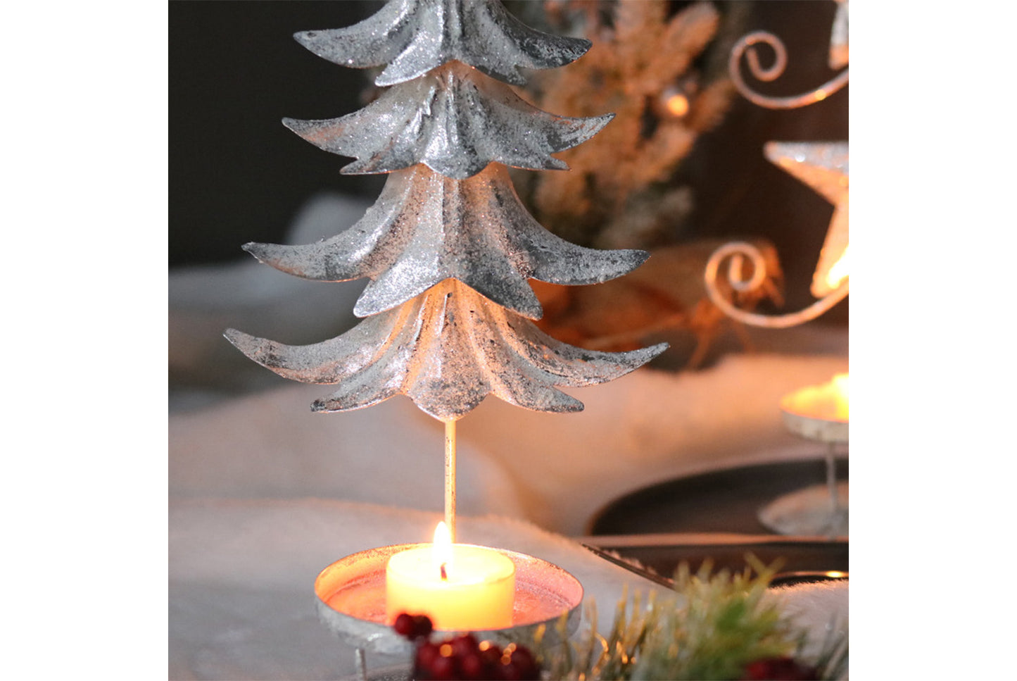 **Wrought Iron Christmas Candle Holder Ornament**