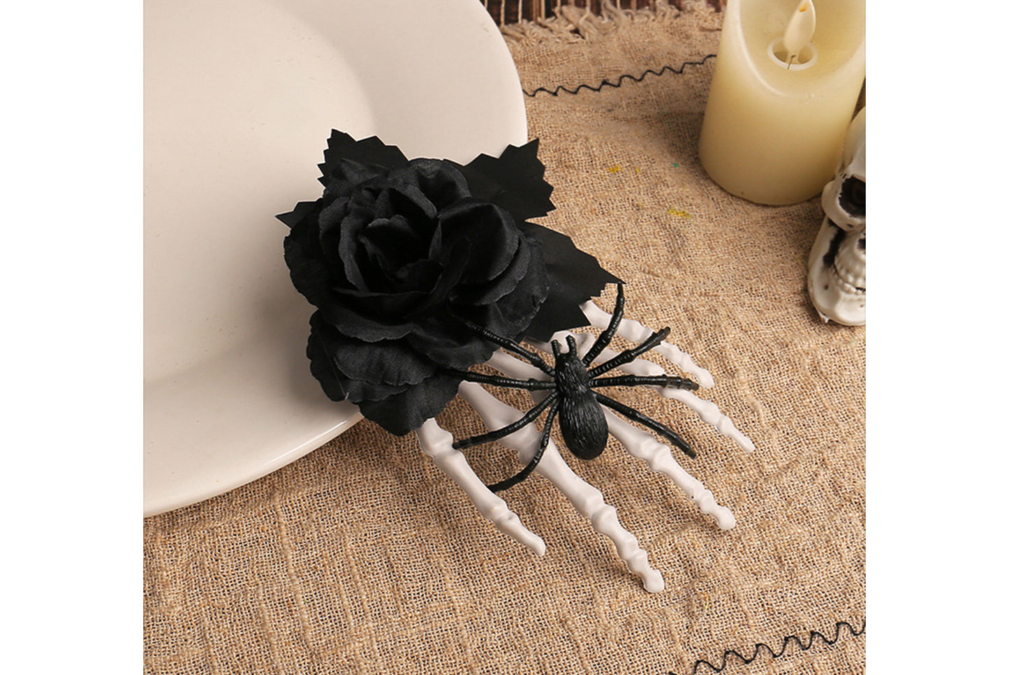 **Halloween Black Rose Bone Claw Side Hair Clip**