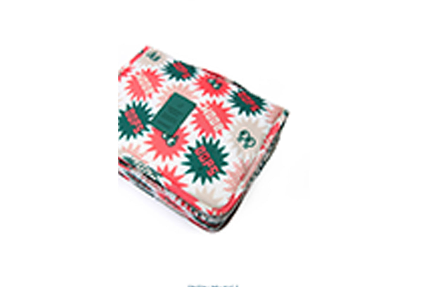 Hanging toiletry storage bag