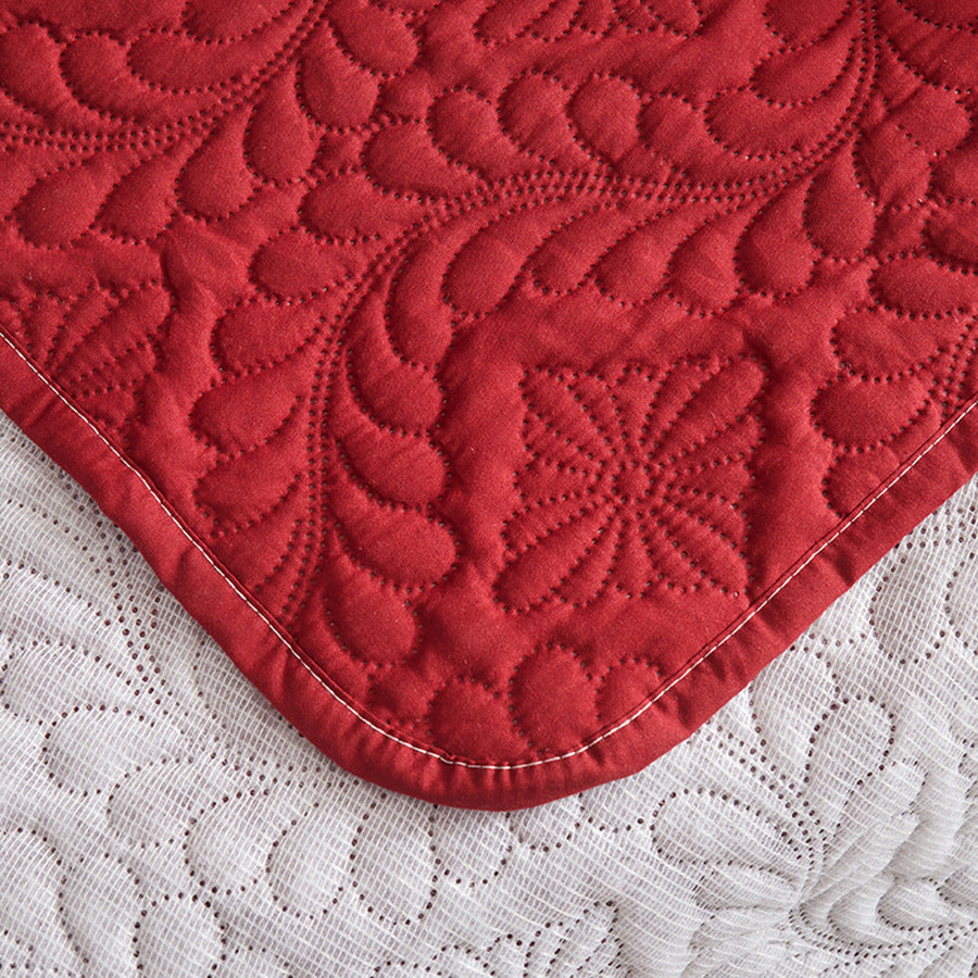 Pet Urine-Proof Bed Cover, All-Season Waterproof Sheet