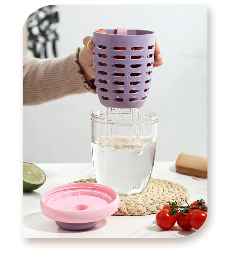 # Double-Layer Draining Portable Salad Cup