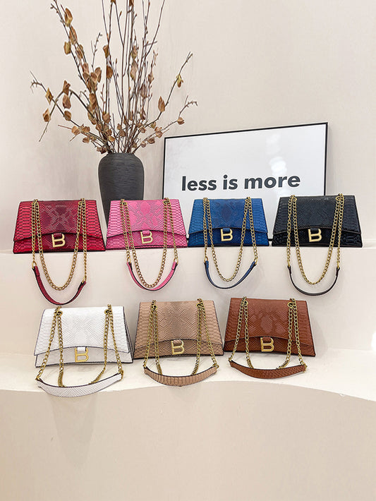 Retro chain hourglass bag