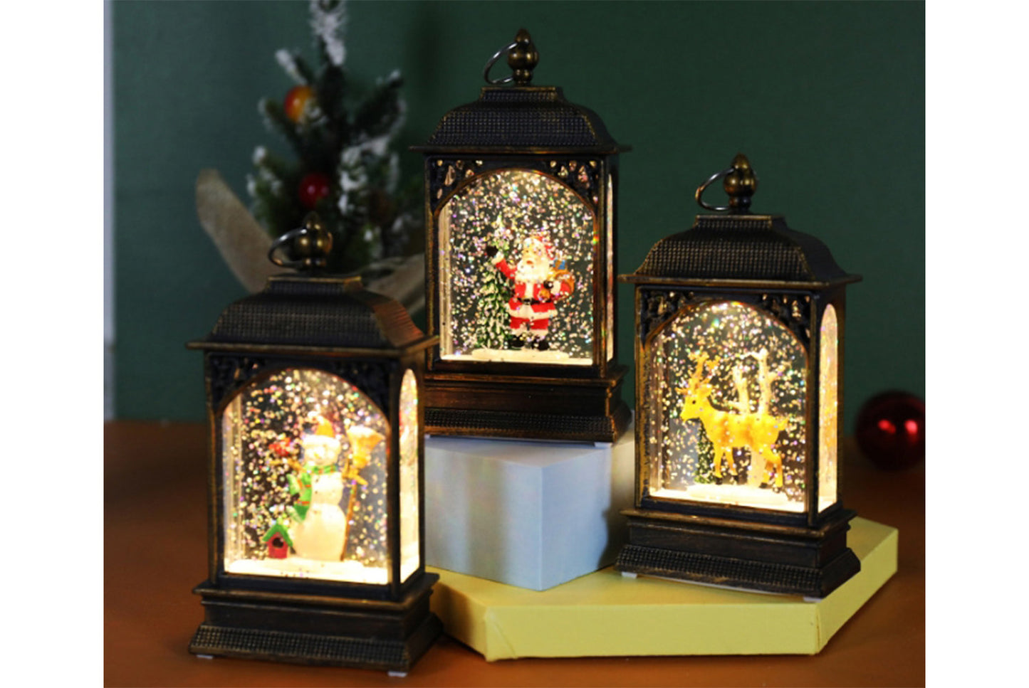 **Christmas Luminous Water-Filled Flat Lantern - Various Desktop Ornaments**