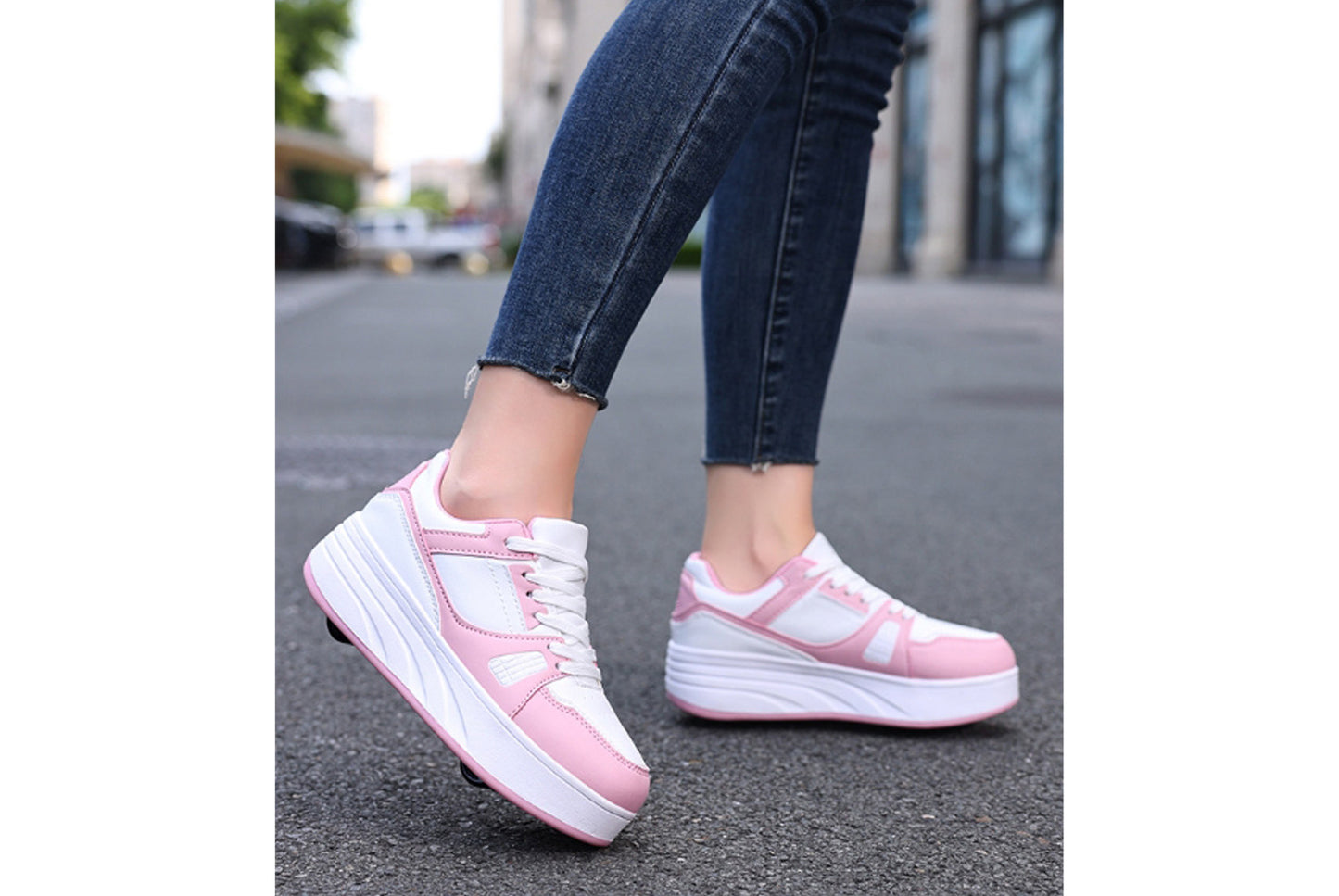 **Four-Wheel Inline Skates (Unisex for Children and Students)**