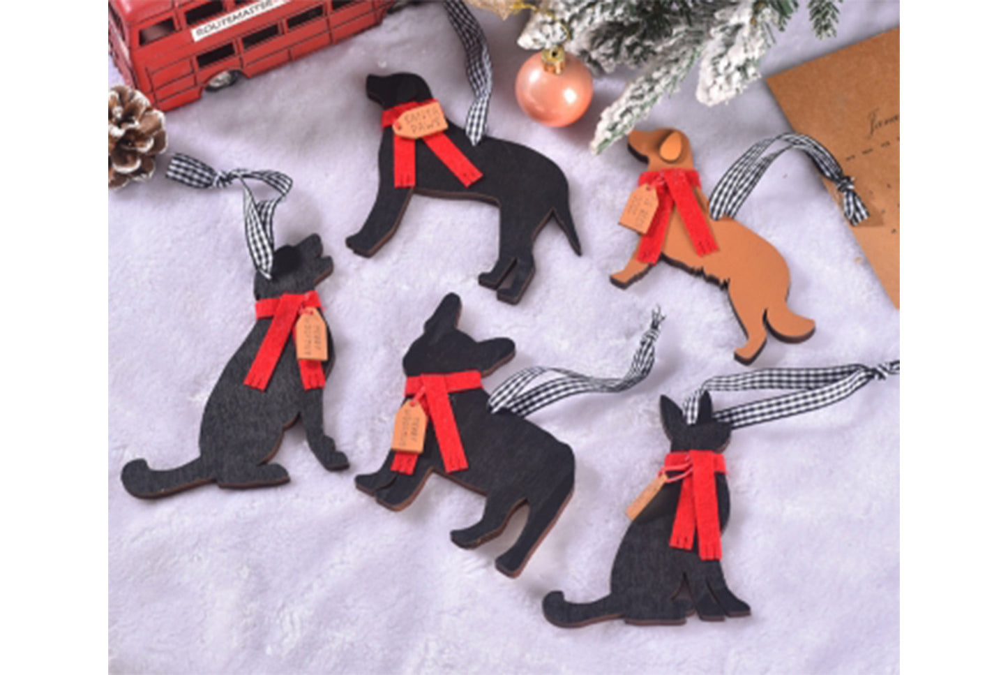 **Christmas Wooden Scarf Puppy Pendant - Holiday Tree Ornaments**