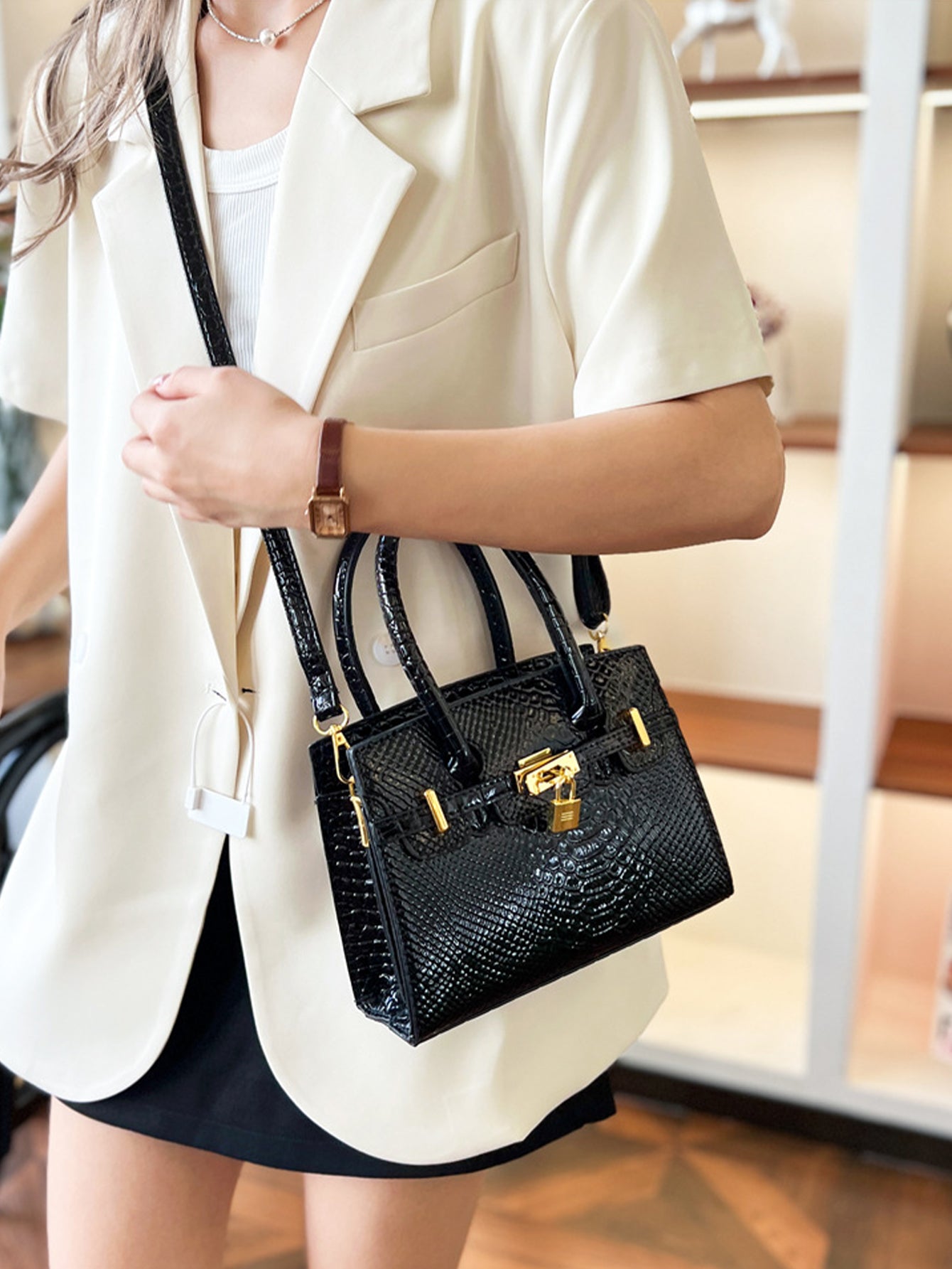 Simple and light luxury Large capacity crocodile pattern handbag