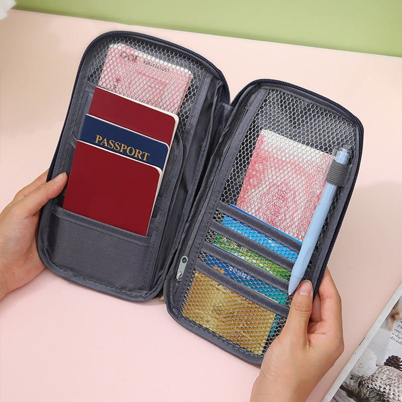 Multifunctional card holder clutch