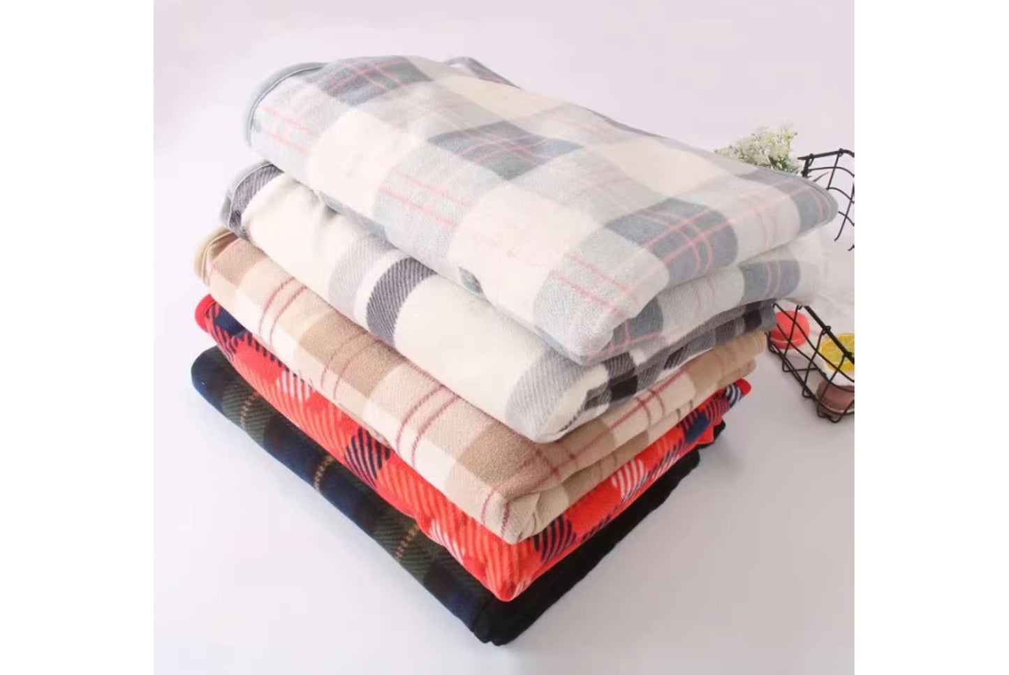 Multifunctional Flannel Shawl Blanket