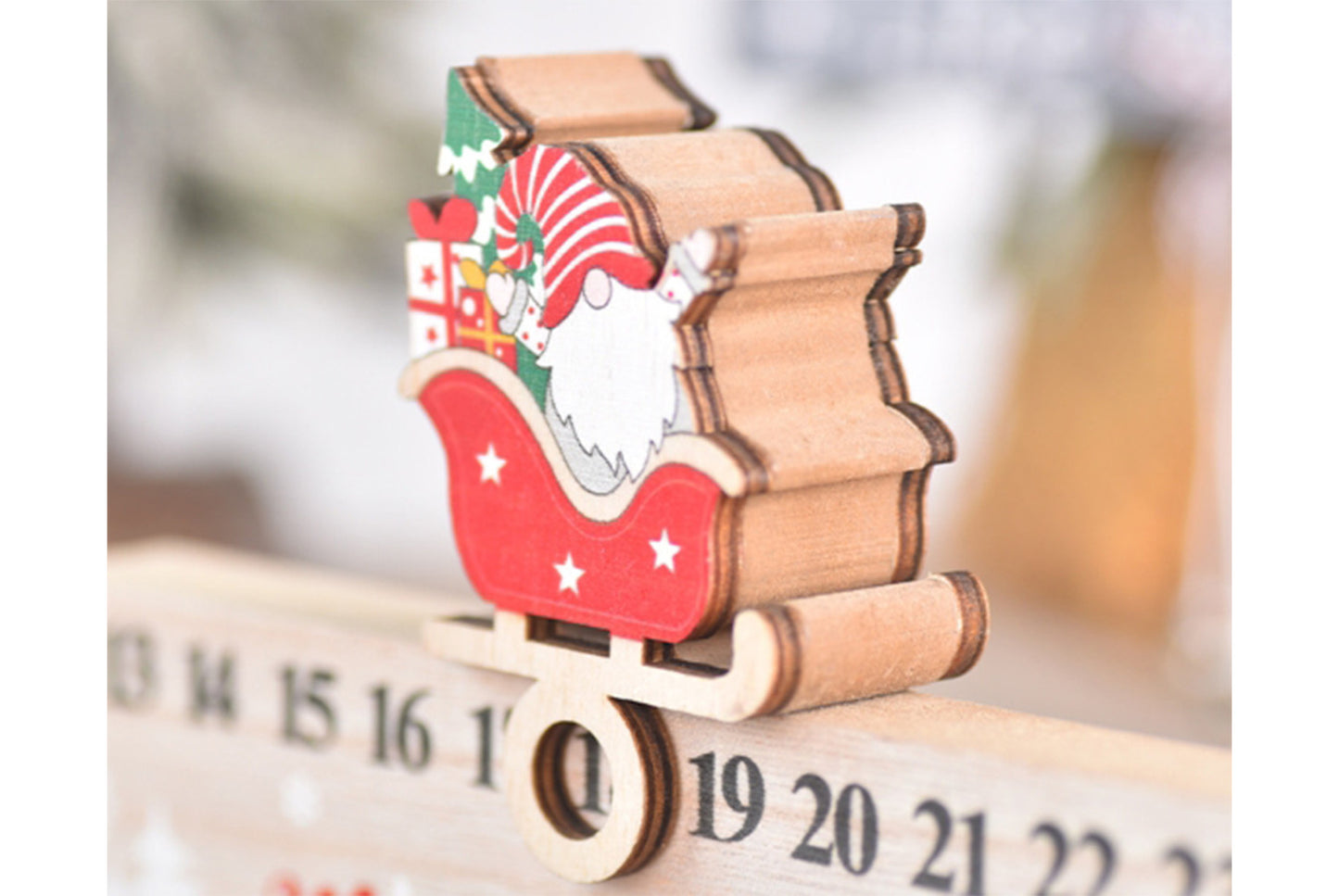 **Christmas Wooden Countdown Ornament - Faceless Old Man Creative Calendar**