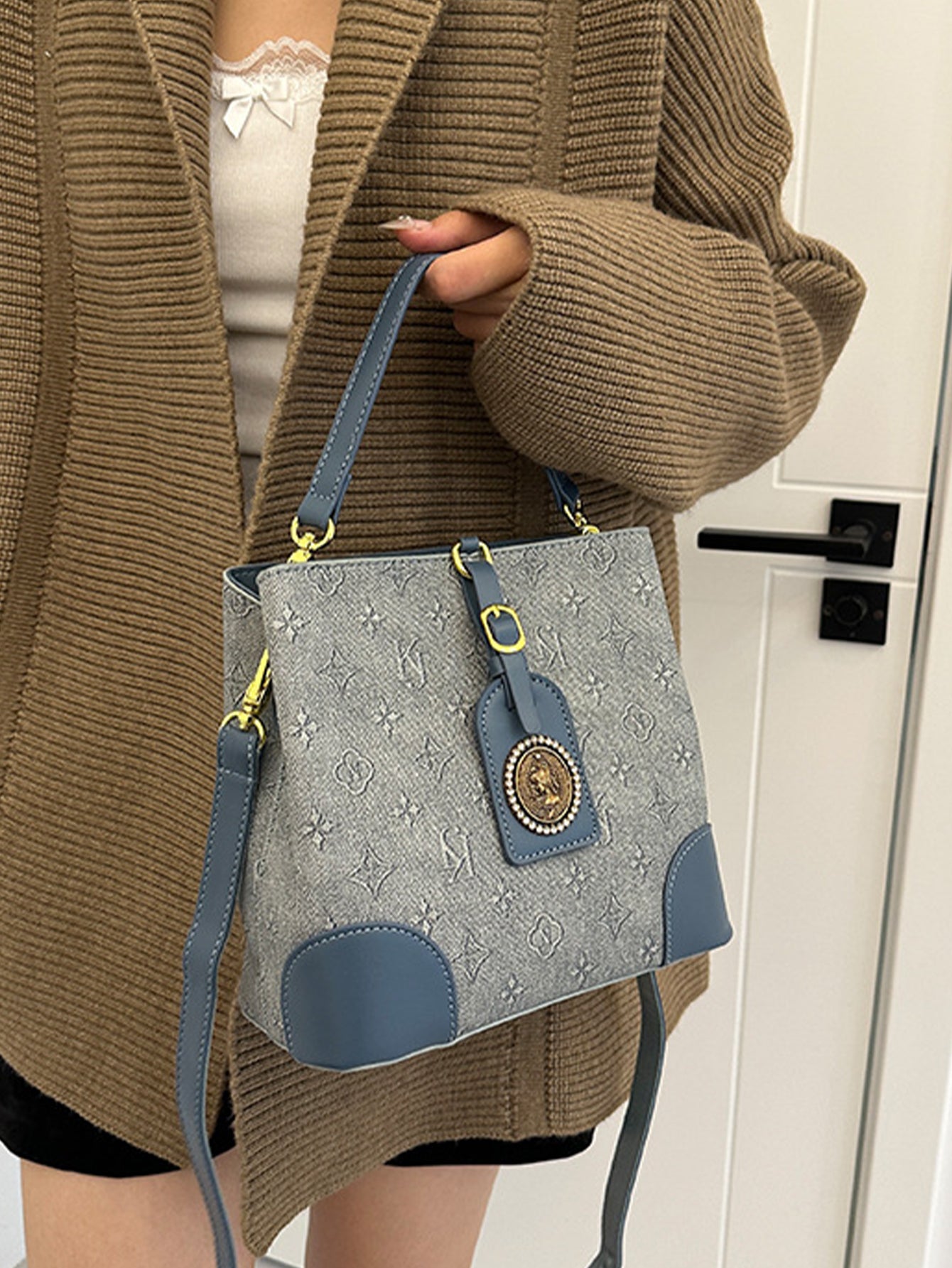 Retro Printed Tote Bucket Bag
