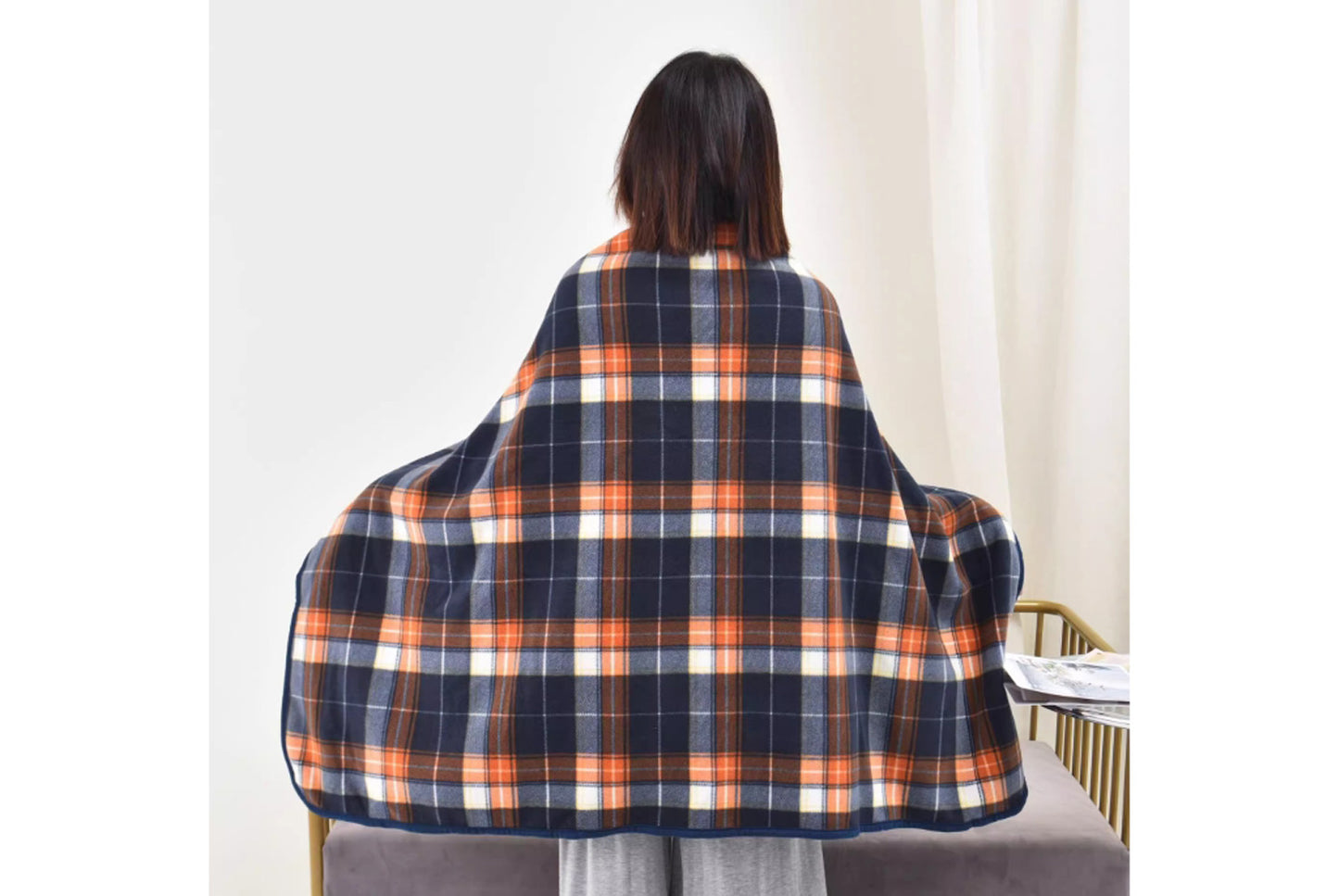 Multifunctional Flannel Shawl Blanket