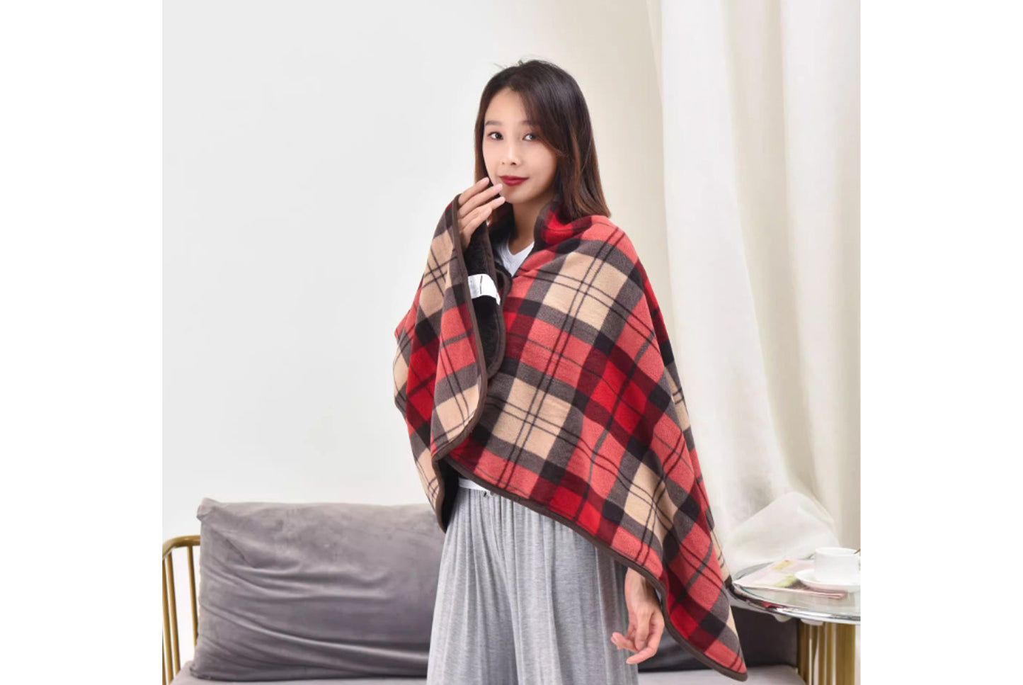 Multifunctional Flannel Shawl Blanket