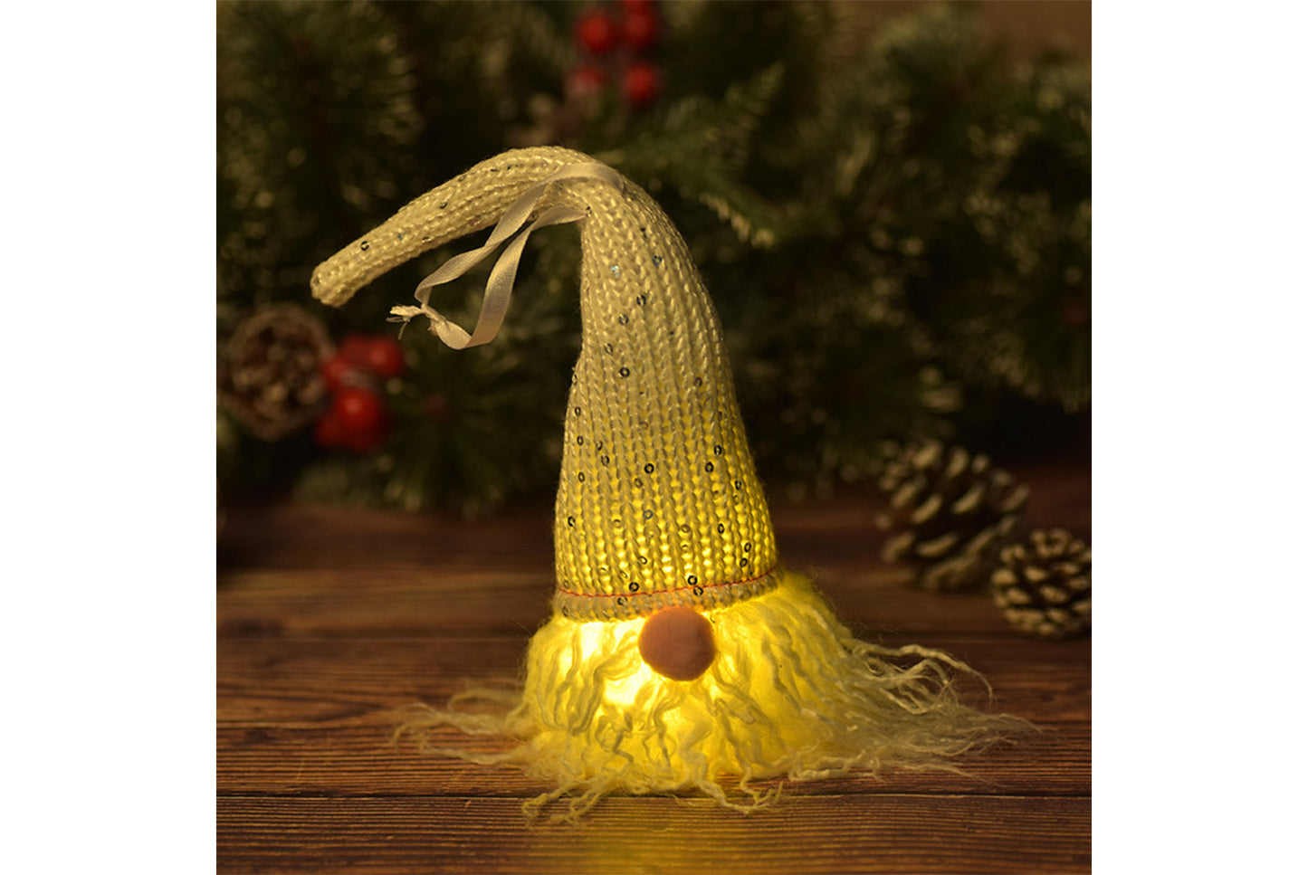 **Christmas Glowing Pendant - Rudolph the Faceless Elf Night Light**