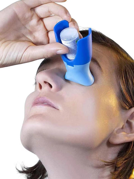 Portable universal holder for eye drops bottle