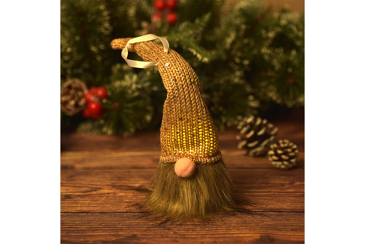 **Christmas Glowing Pendant - Rudolph the Faceless Elf Night Light**