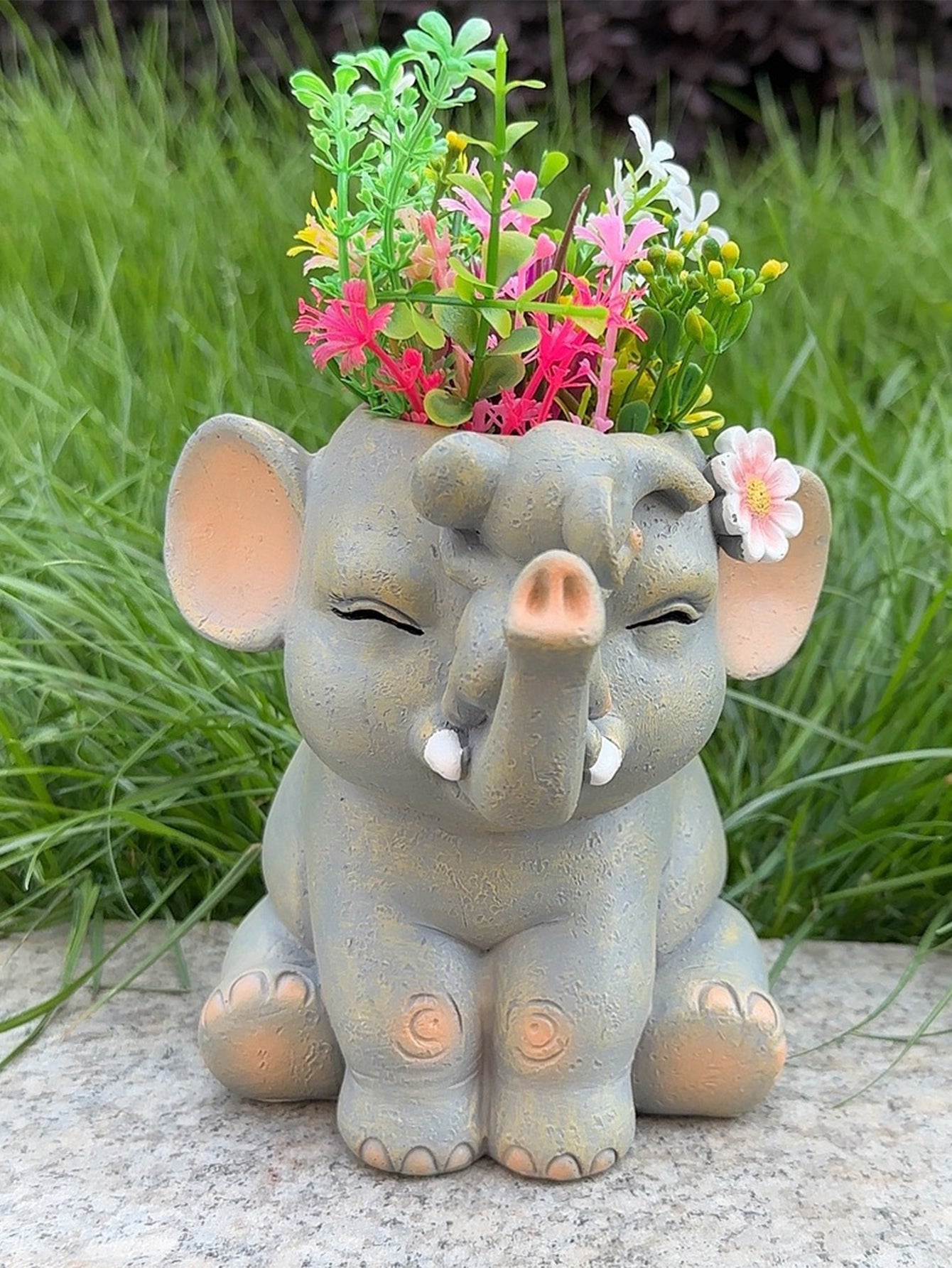 Creative and cute elephant flower pot ornaments