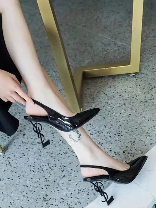 Pointed high-heeled sandals with letter heels