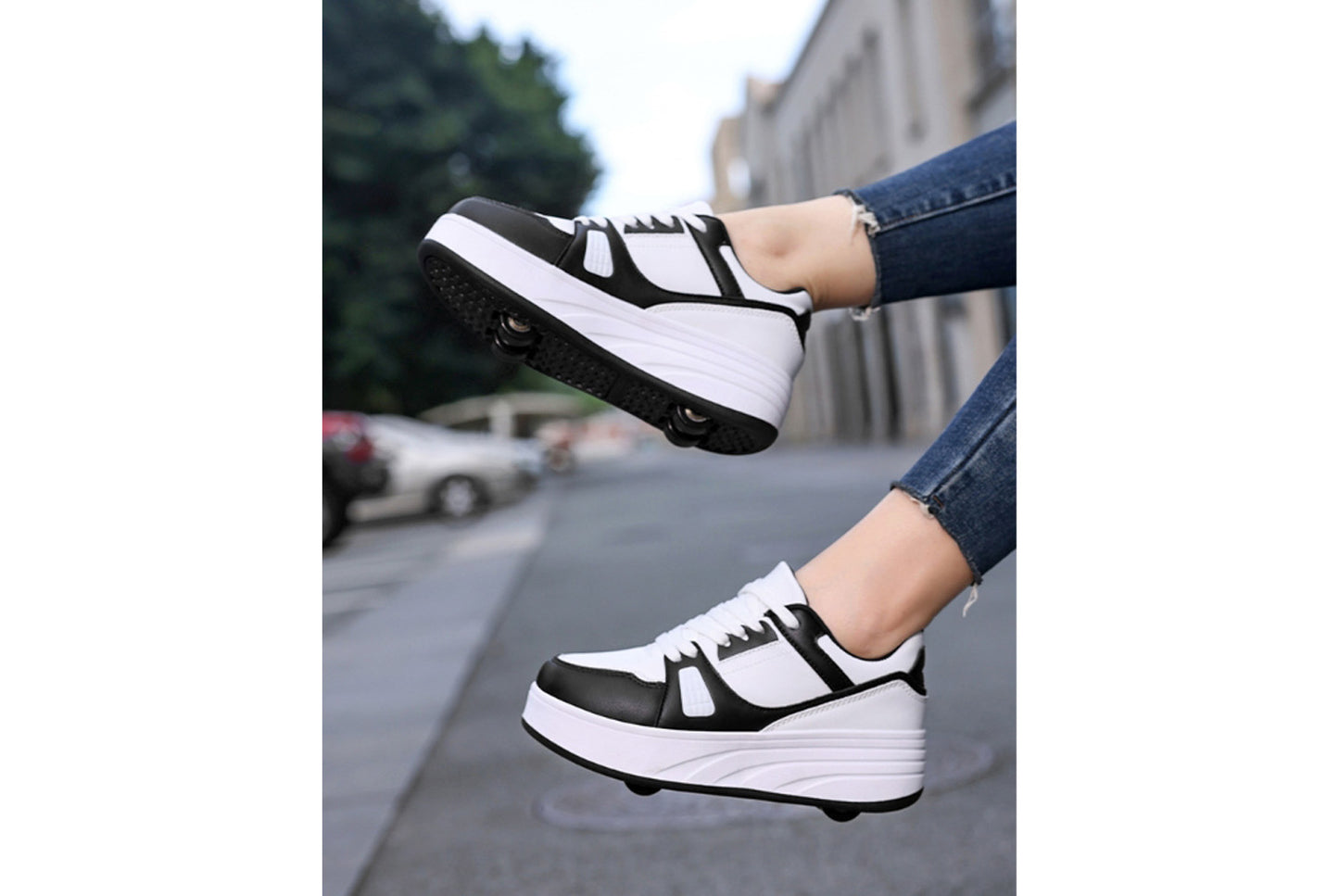 **Four-Wheel Inline Skates (Unisex for Children and Students)**