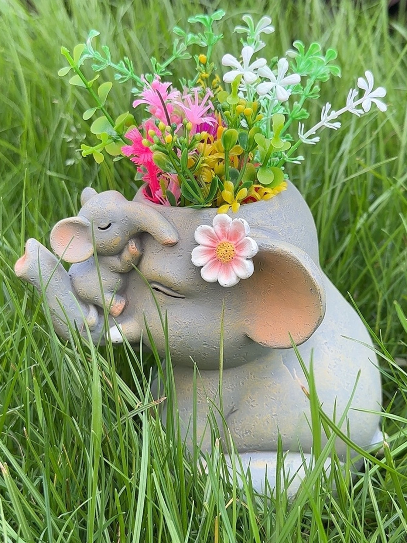 Creative and cute elephant flower pot ornaments