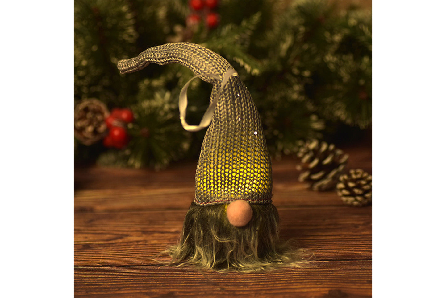 **Christmas Glowing Pendant - Rudolph the Faceless Elf Night Light**